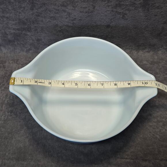 Vintage Pyrex Blue Snowflake Garland Cinderella Mixing Bowl 475-B 2 1/2 QT. - Picture 9 of 11